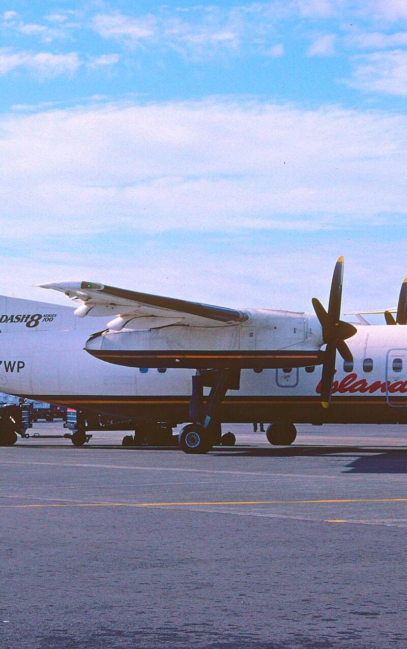 N807WP - Twin-engine aircraft