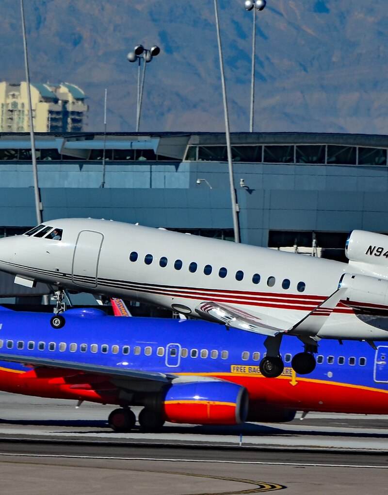 N94UT - Business jet