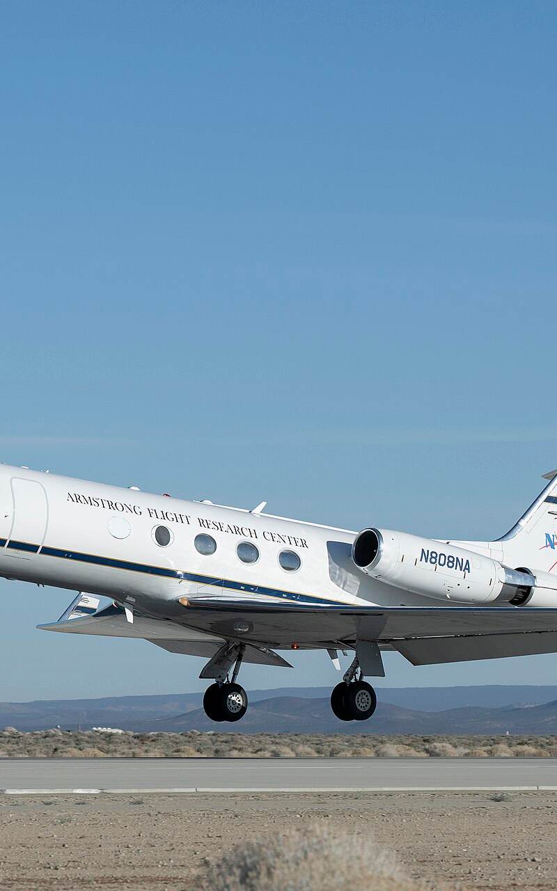N808NA - Business jet