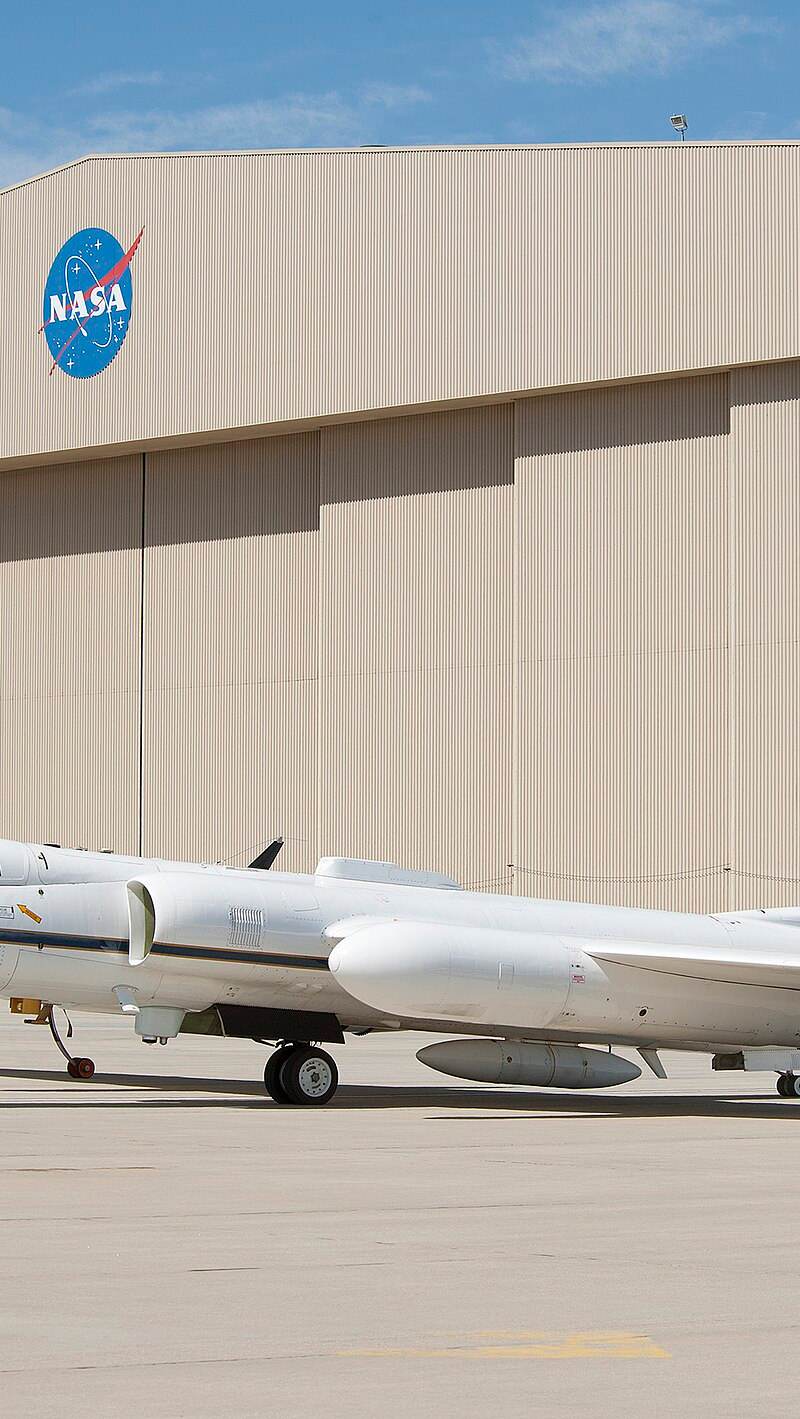 N809NA - Lockheed