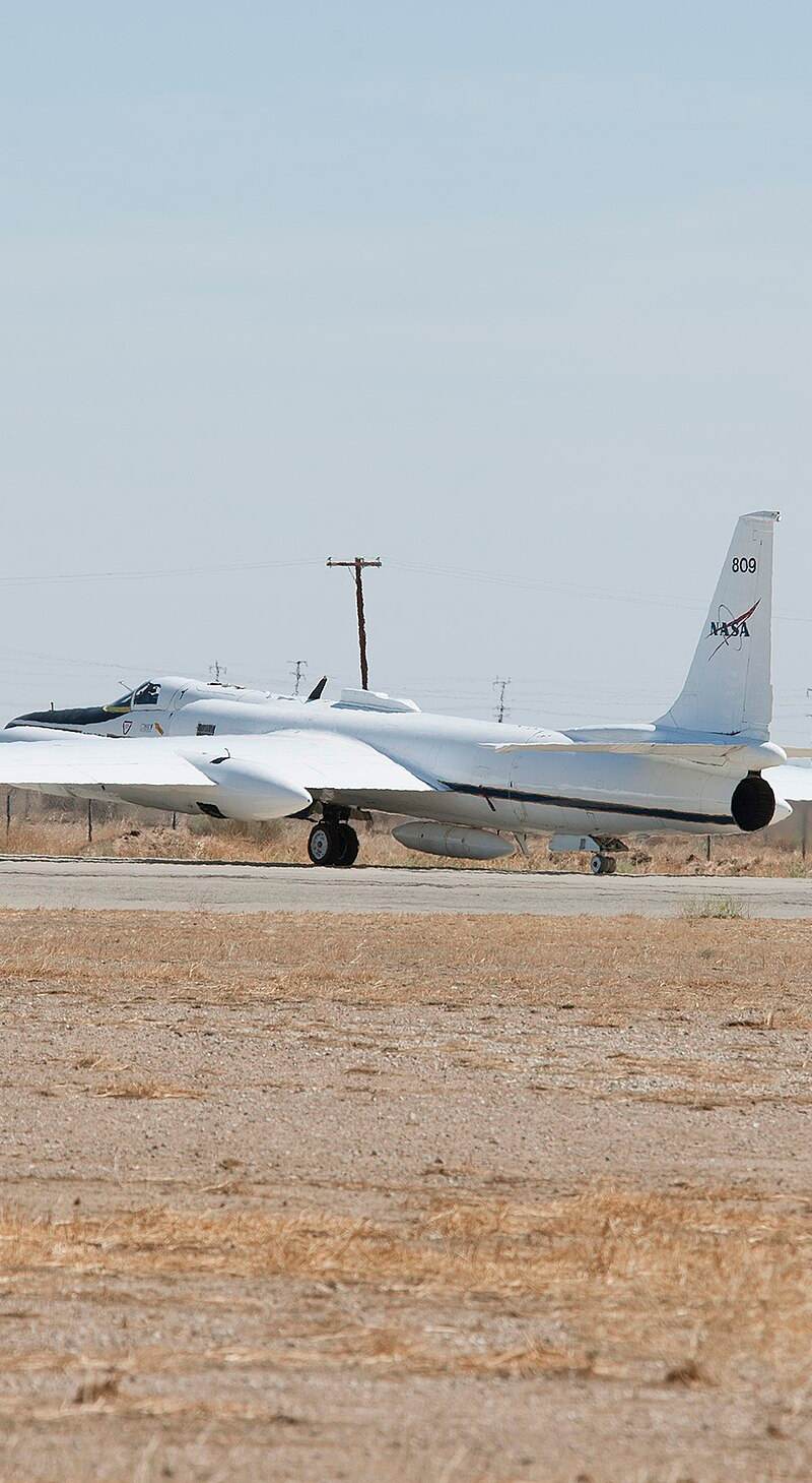 N809NA - Business jet