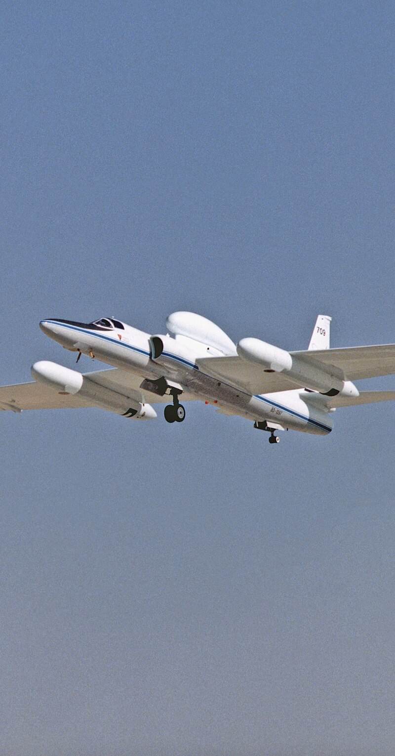 N809NA - Business jet