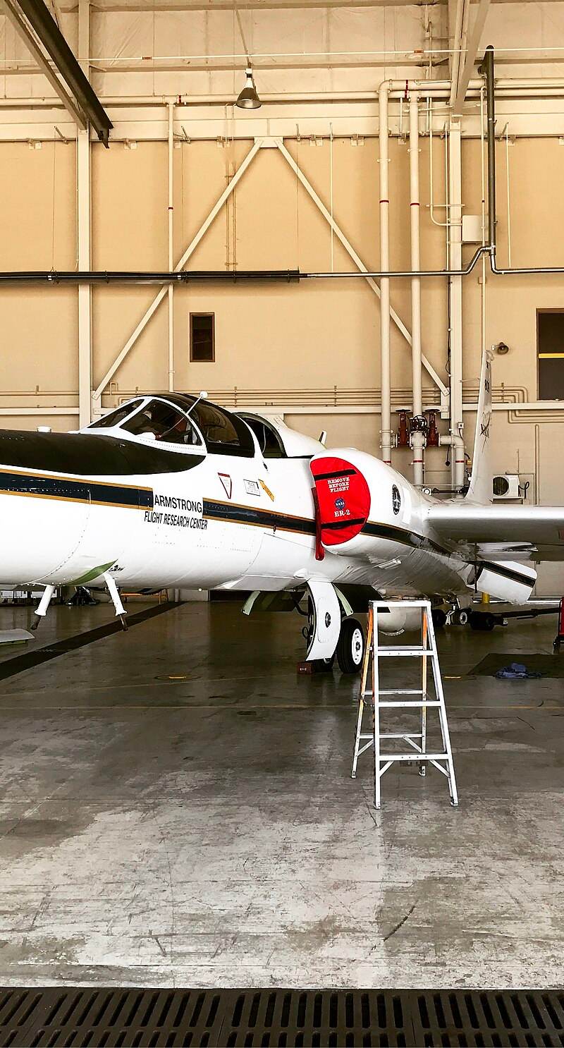 N809NA - Business jet