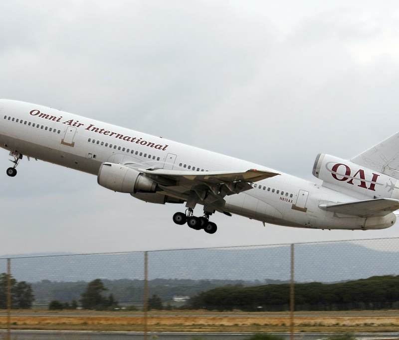 N810AX - Douglas