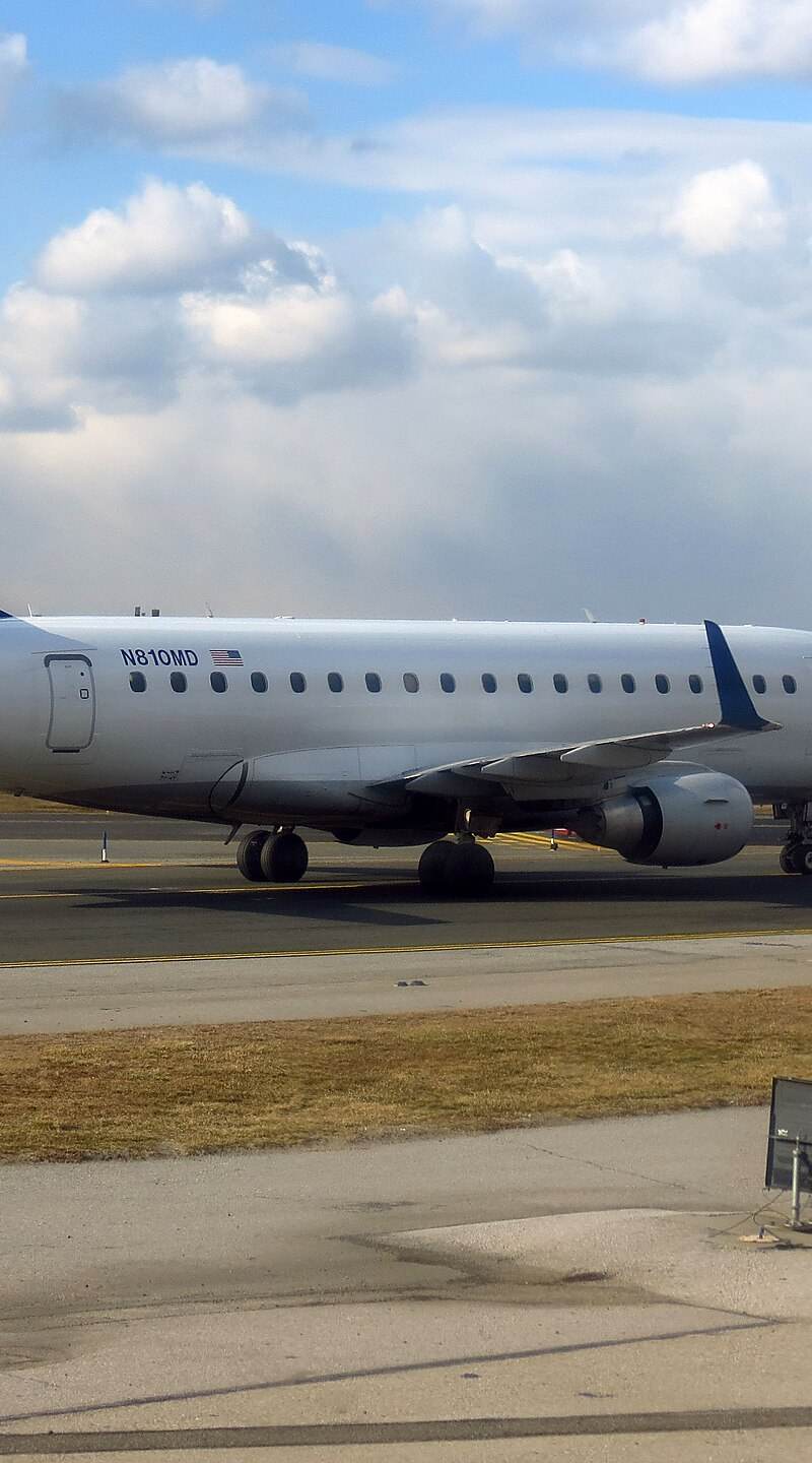 N810MD - Embraer