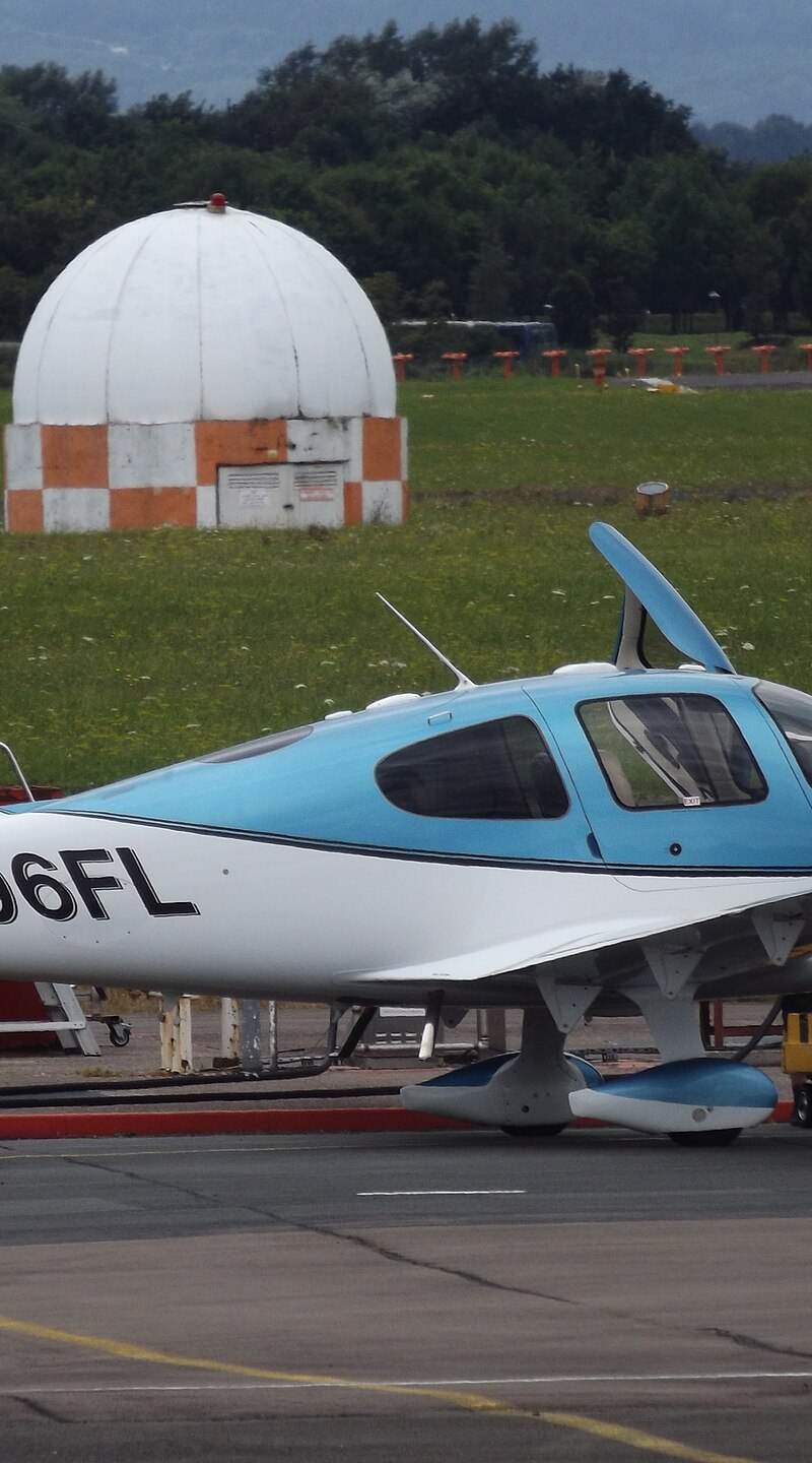 N96FL - Cirrus