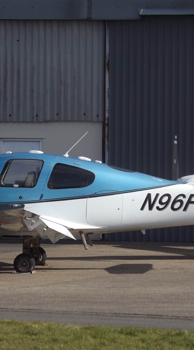 N96FL - Cirrus