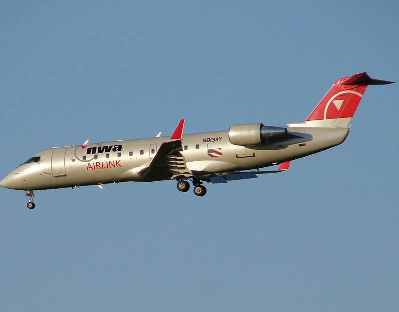 N813AY - Bombardier