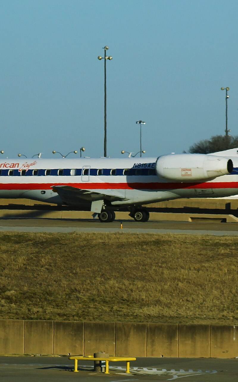 N815AE - Embraer