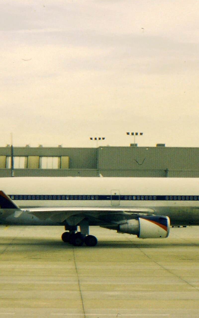 N815DE - Douglas