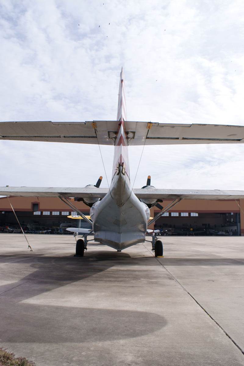N96UC - Twin-engine aircraft