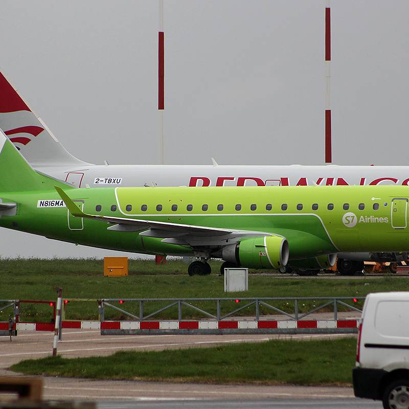 N816MA - Embraer