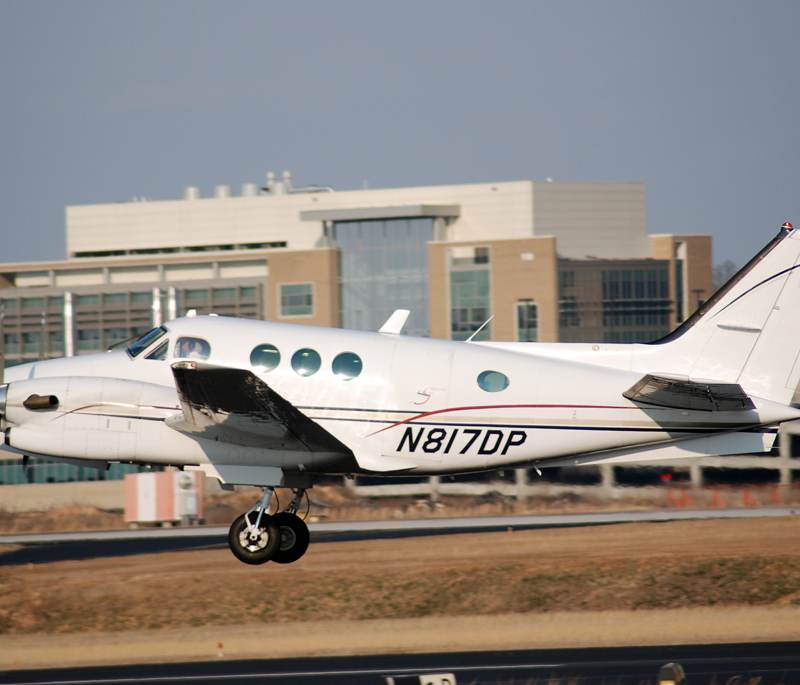N817DP - Beechcraft