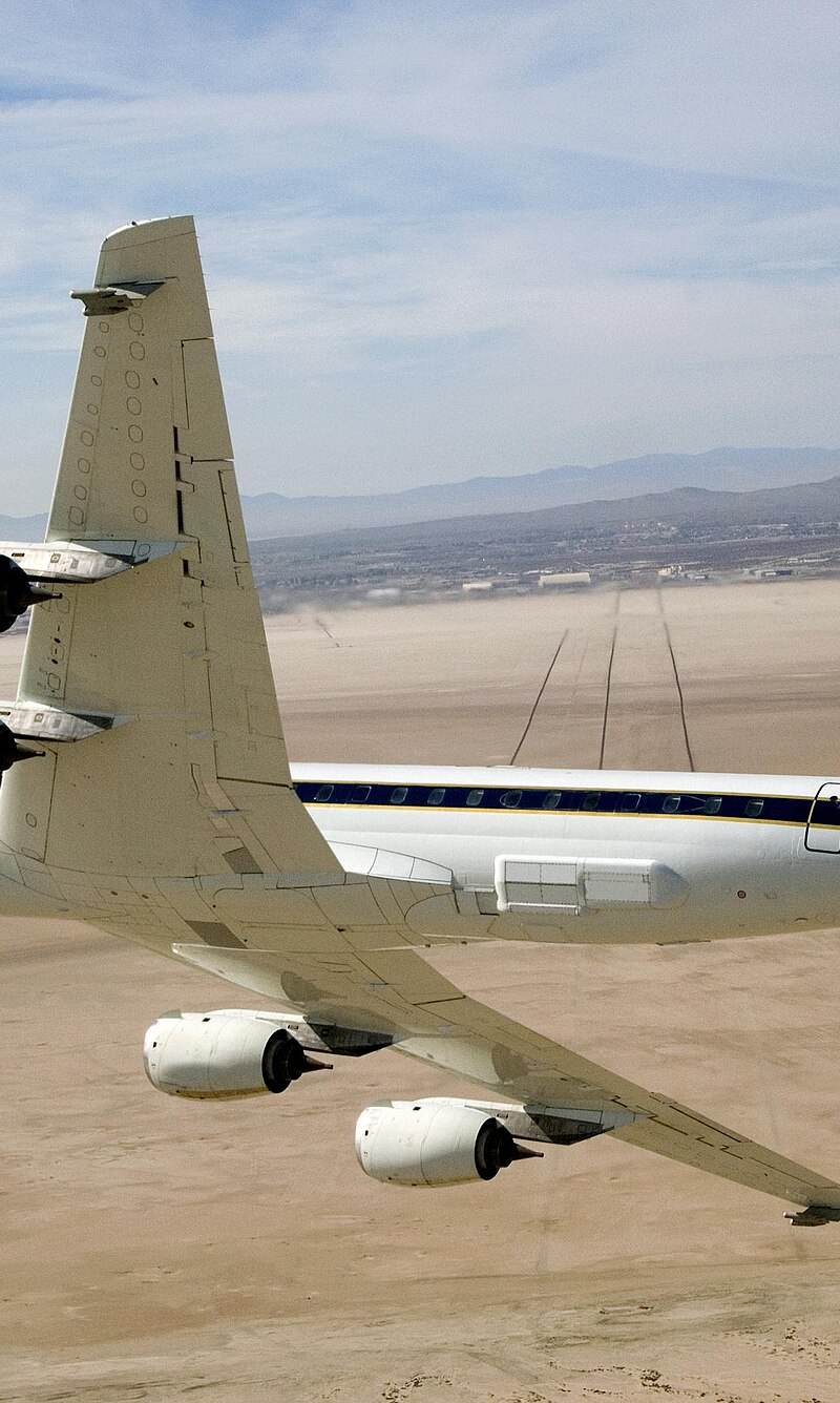 N817NA - Business jet