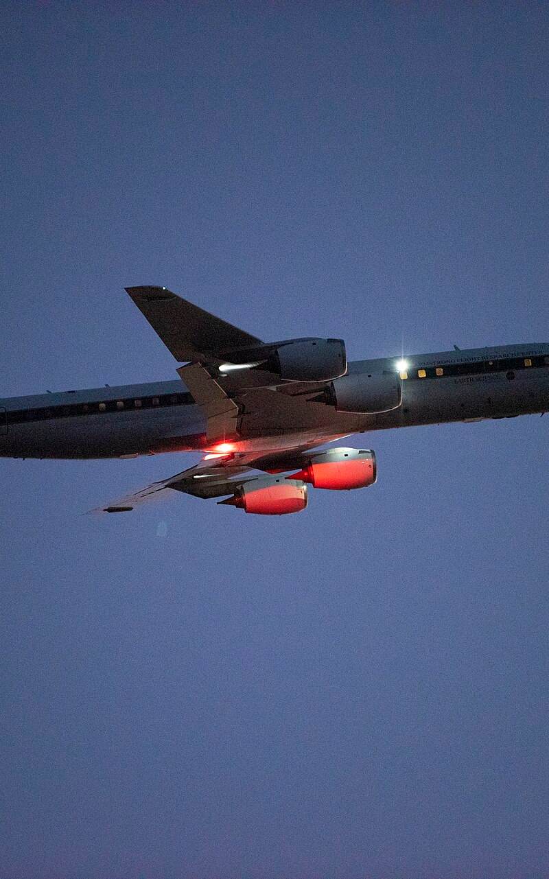 N817NA - Business jet