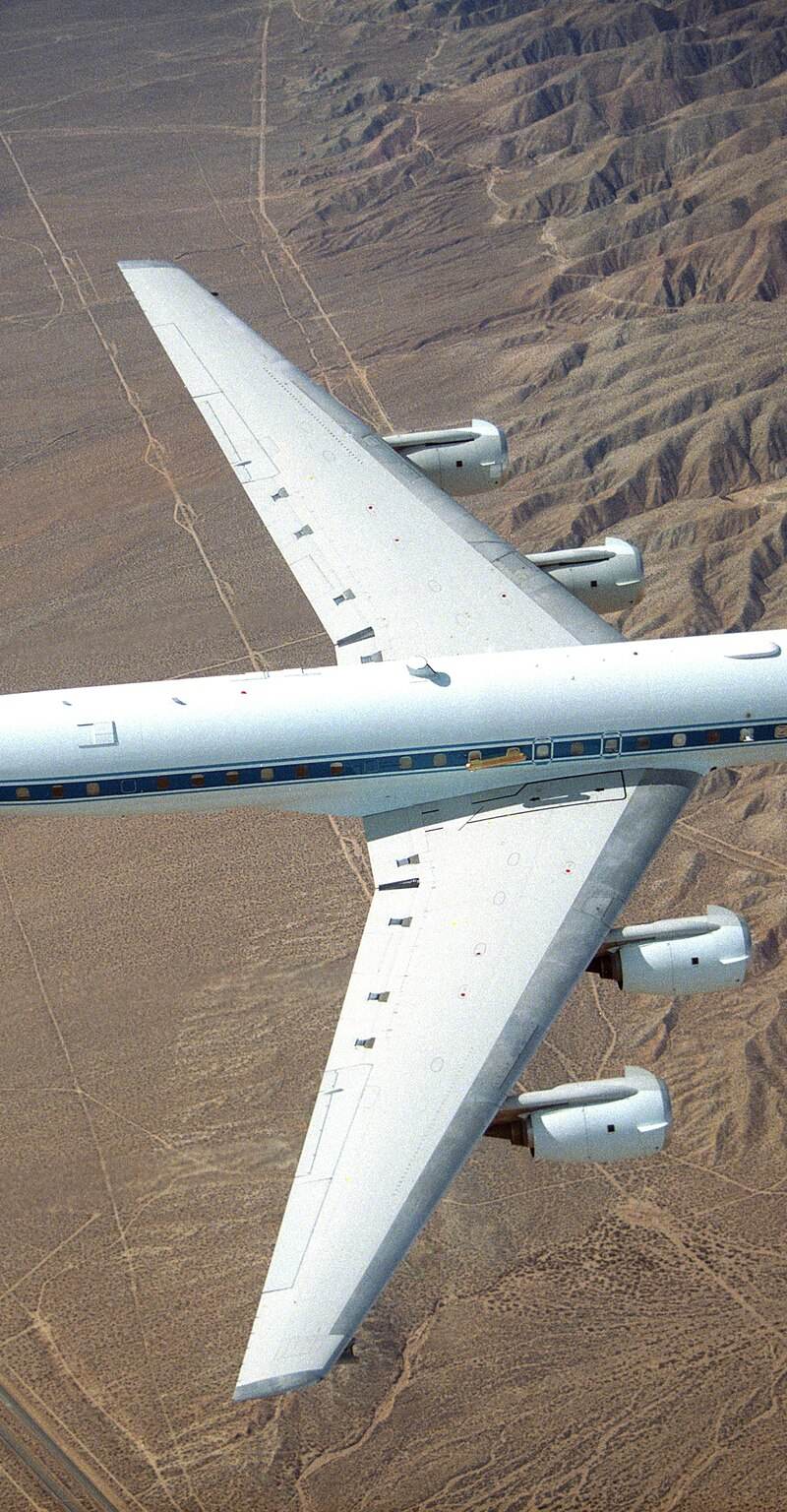 N817NA - Business jet