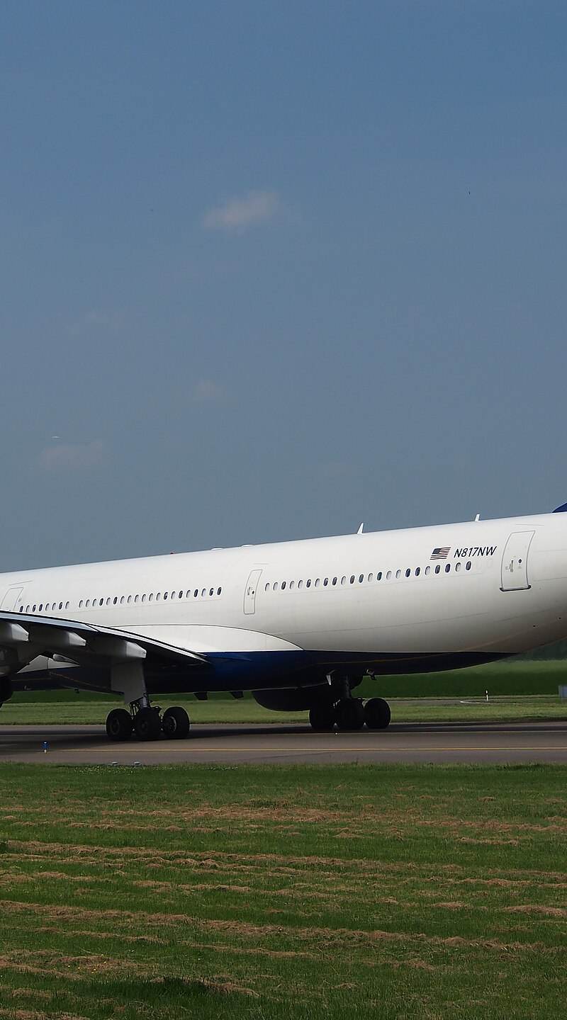 N817NW - Airbus