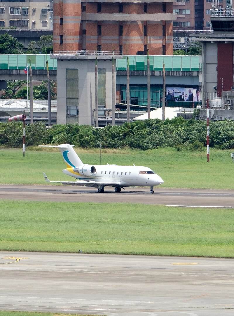 N818AC - Business jet
