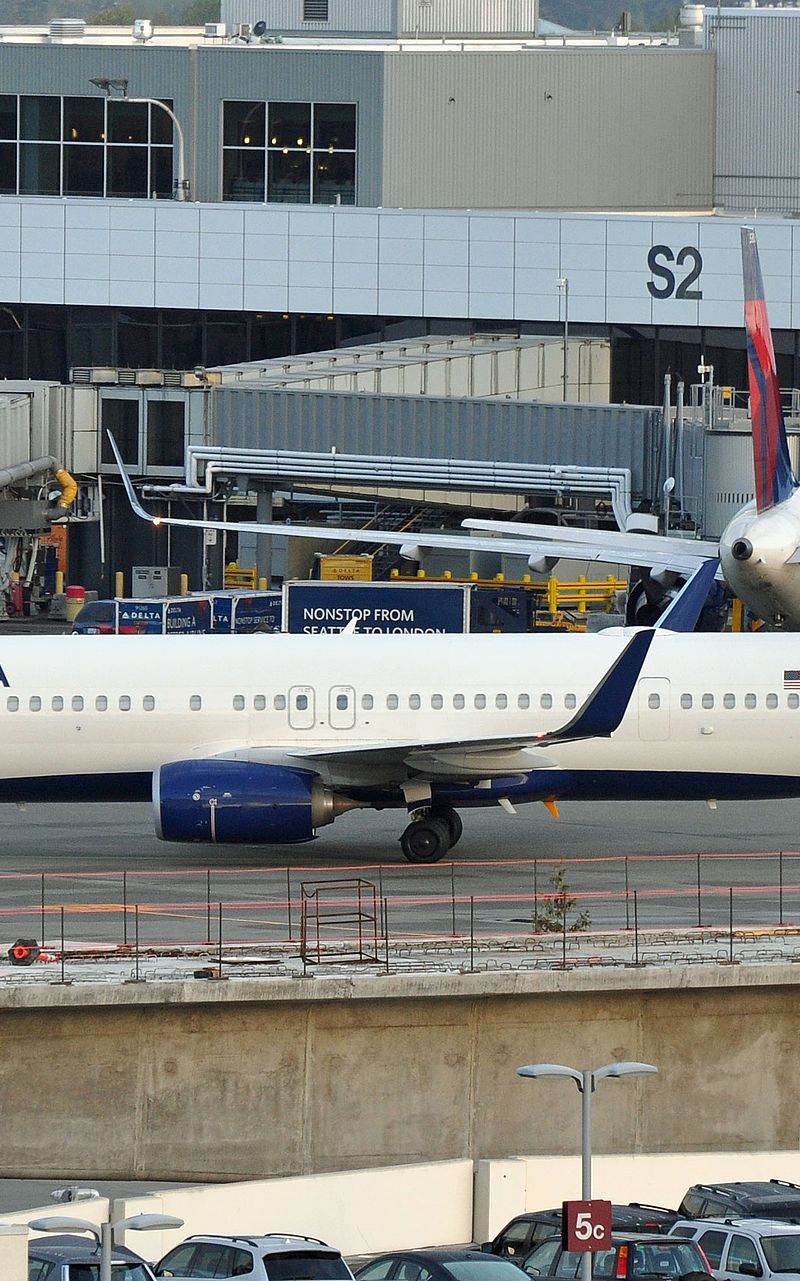 N818DA - Boeing
