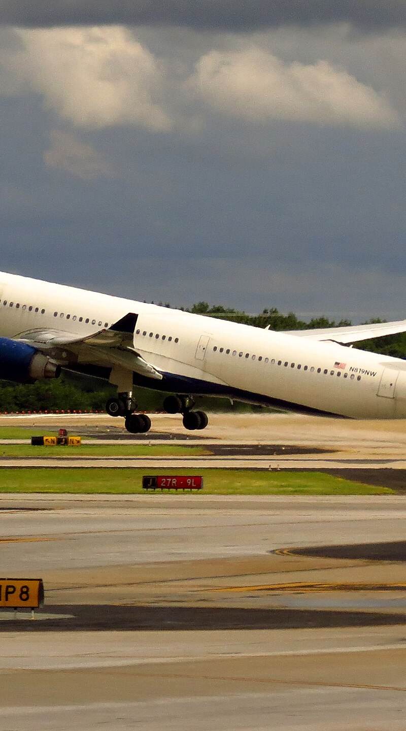 N819NW - Airbus