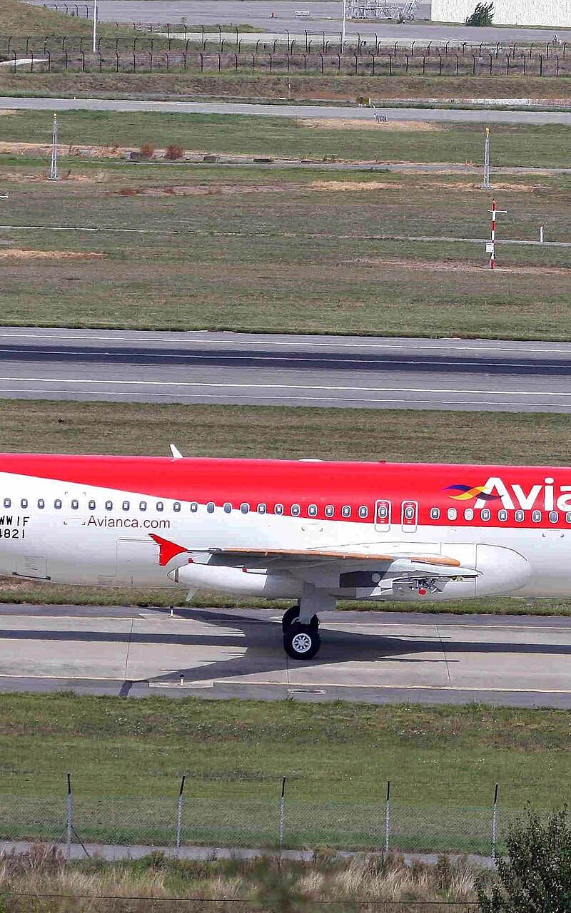 N821AV - Airbus