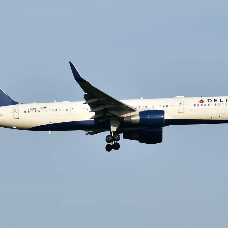 N821DX - Boeing