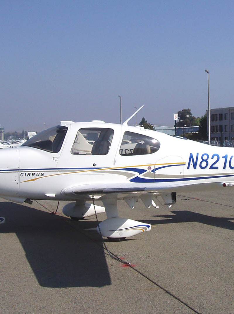 N821G - Cirrus