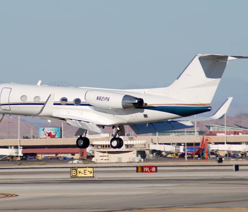 N821PA - Business jet