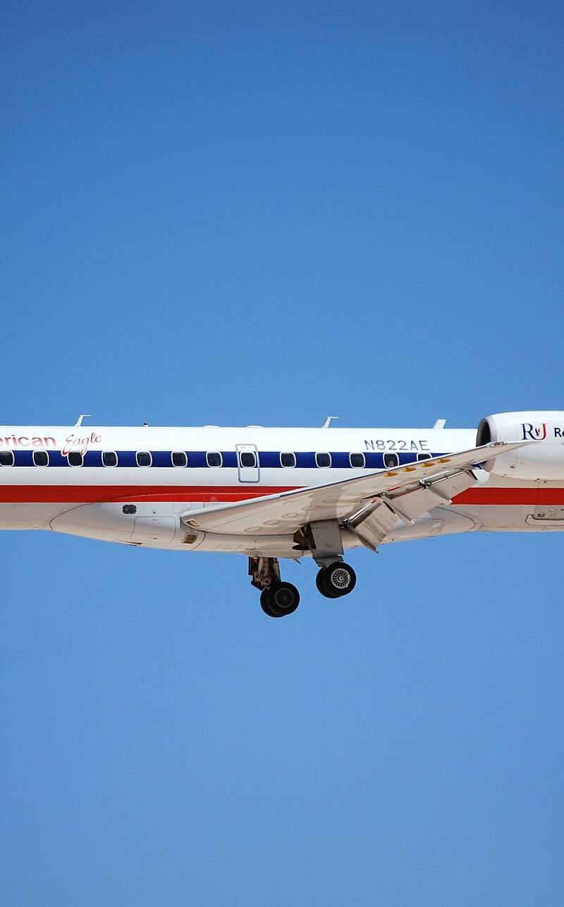 N822AE - Embraer