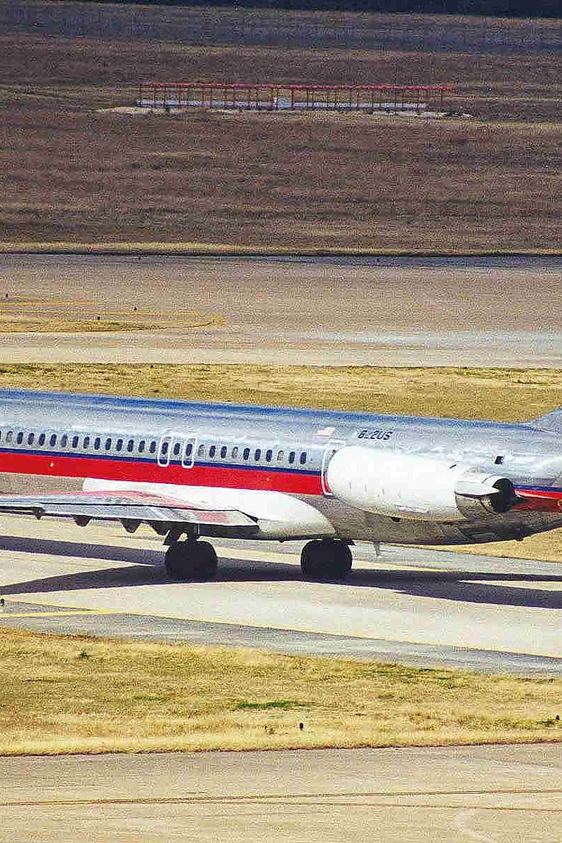 N822US - Douglas