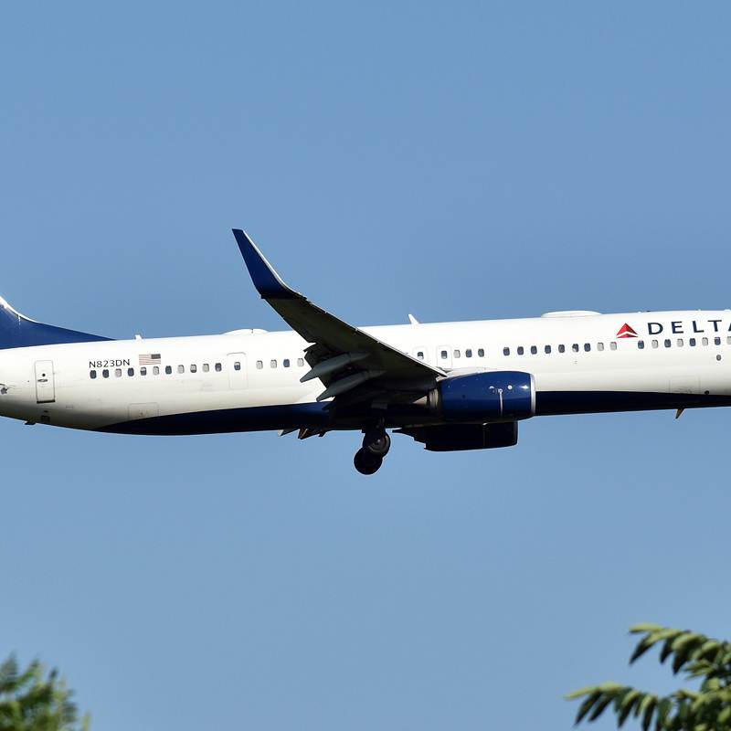 N823DN - Boeing