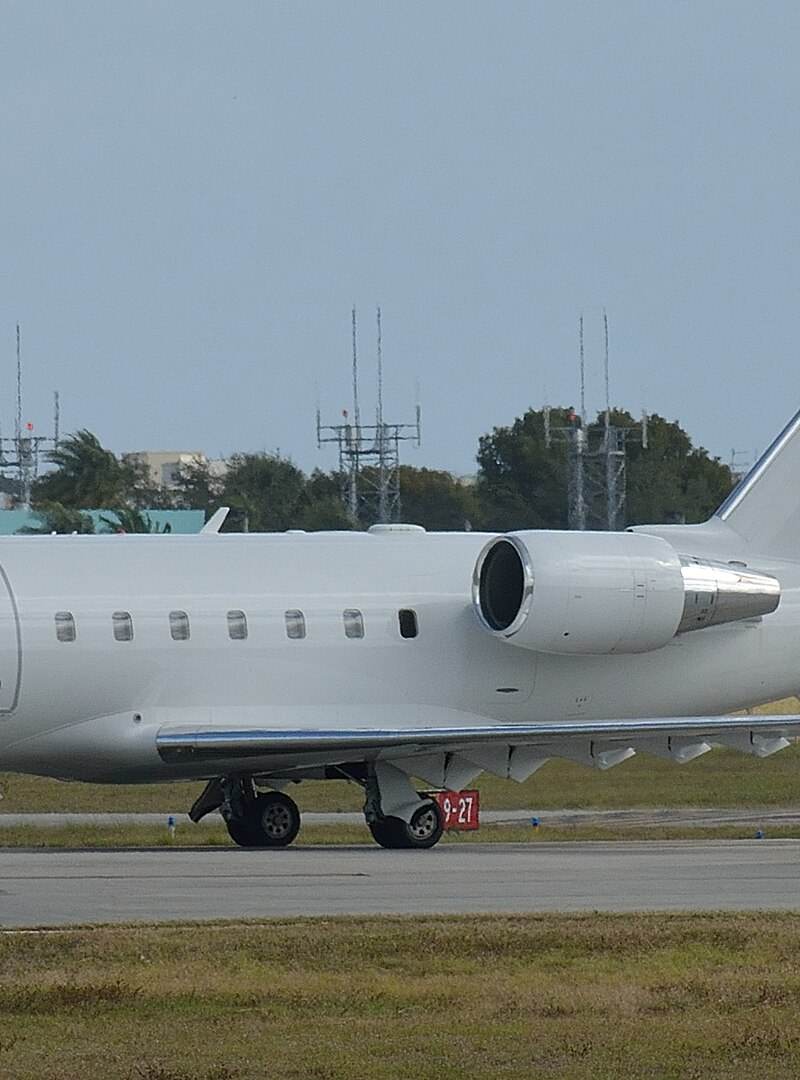 N823KD - Bombardier