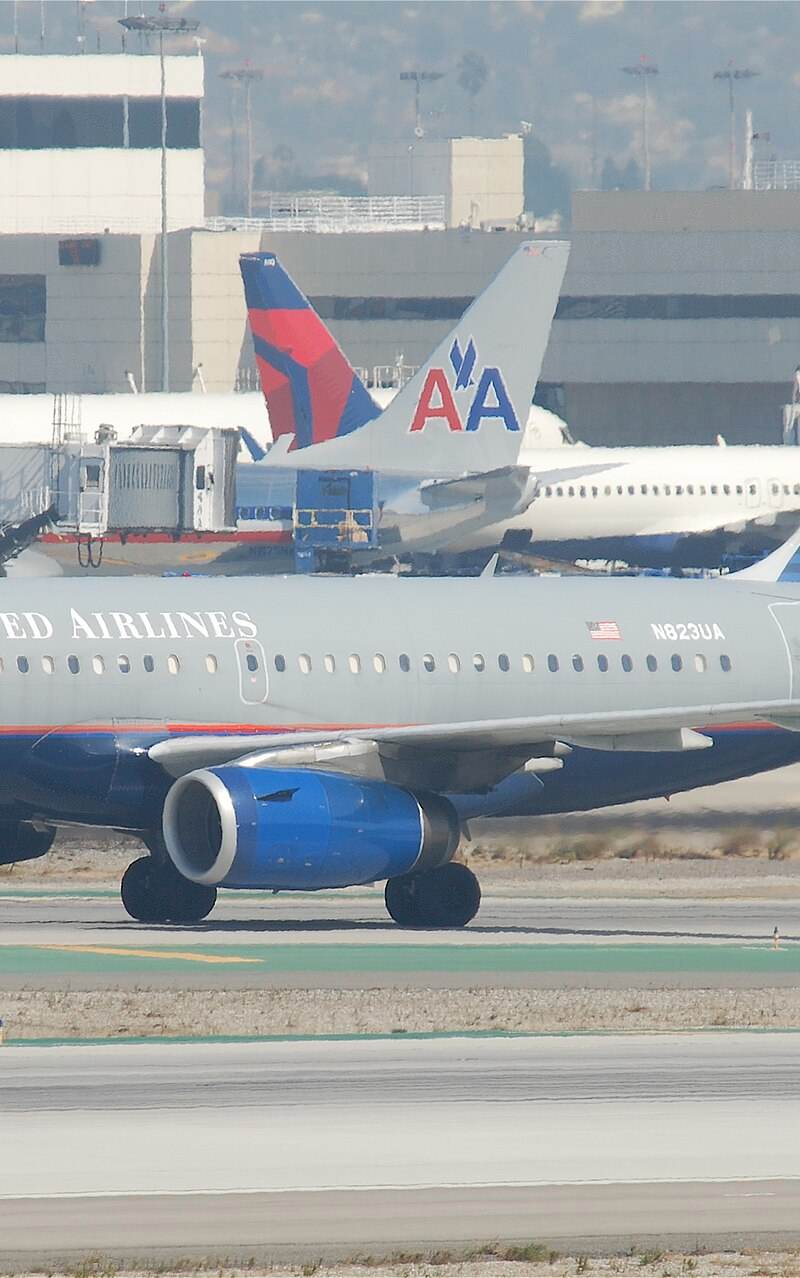 N823UA - Airbus