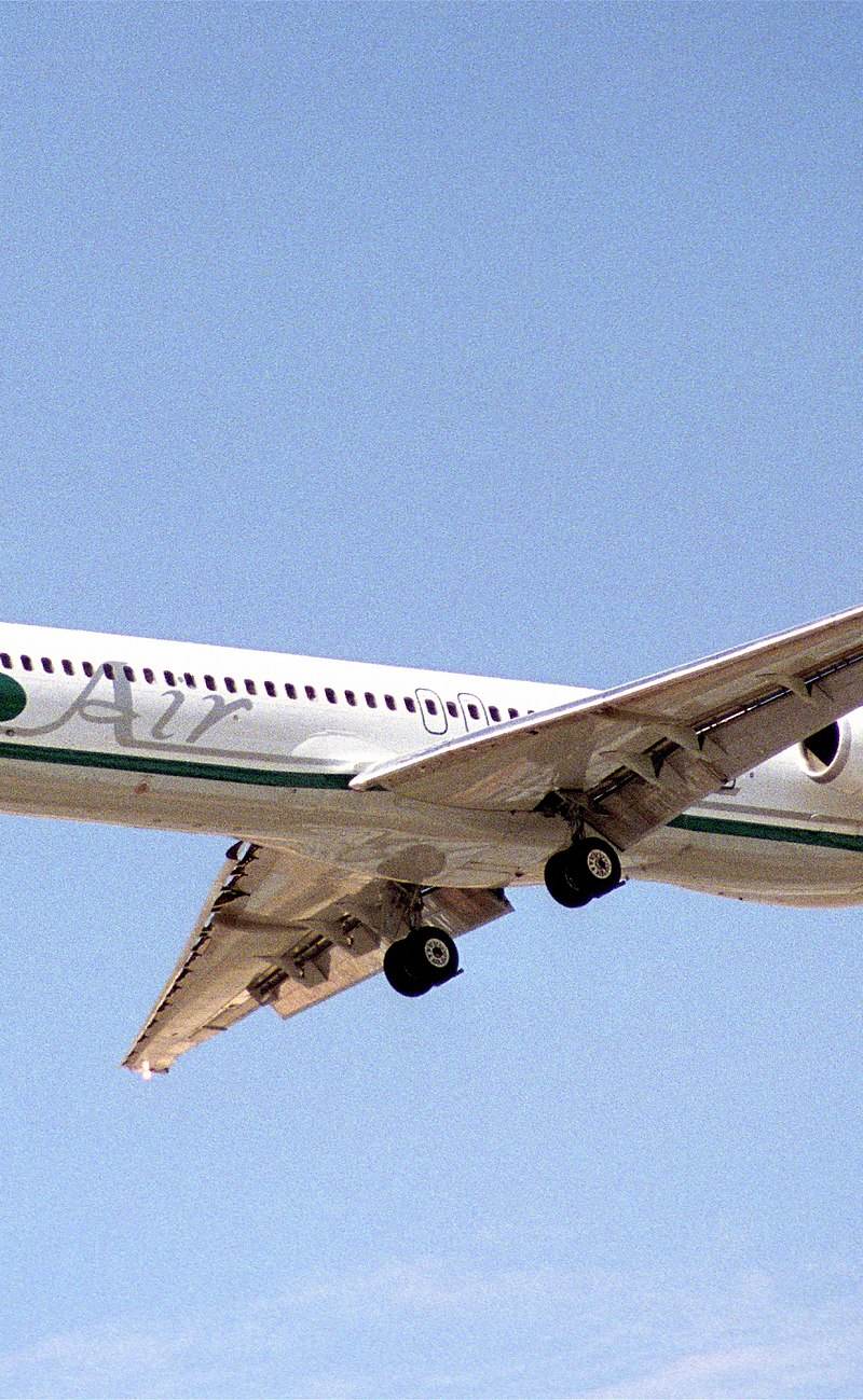 N824RA - Douglas