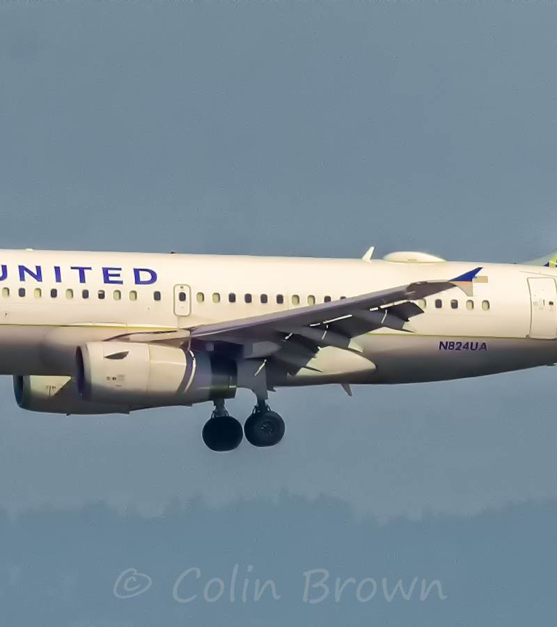 N824UA - Airbus