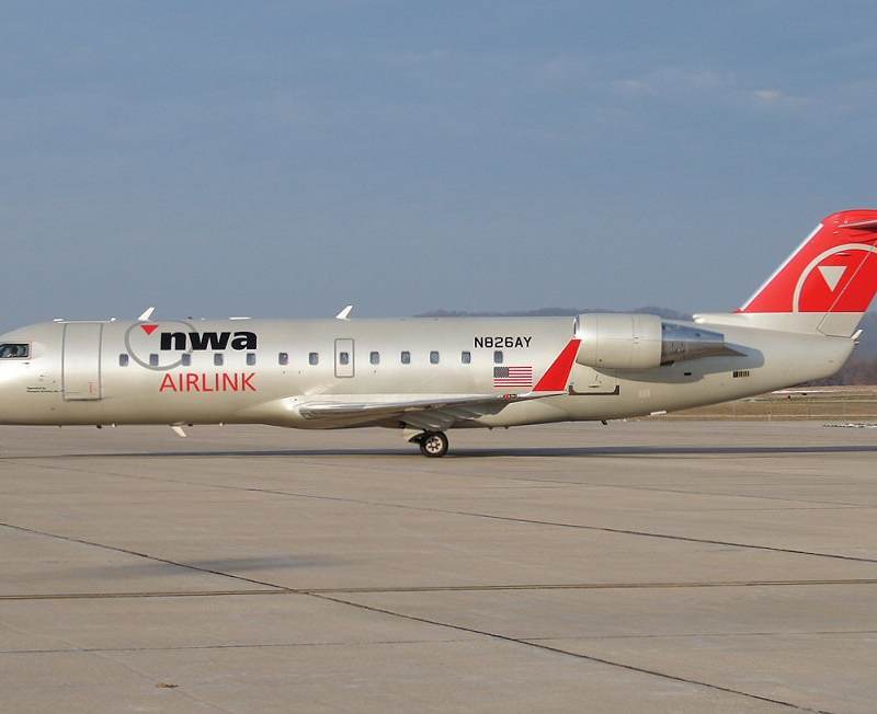 N826AY - Bombardier
