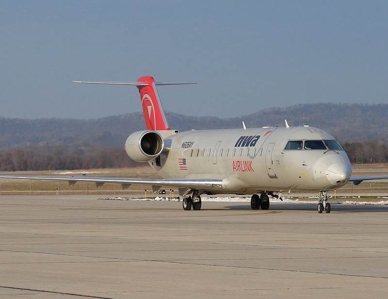 N826AY - Bombardier