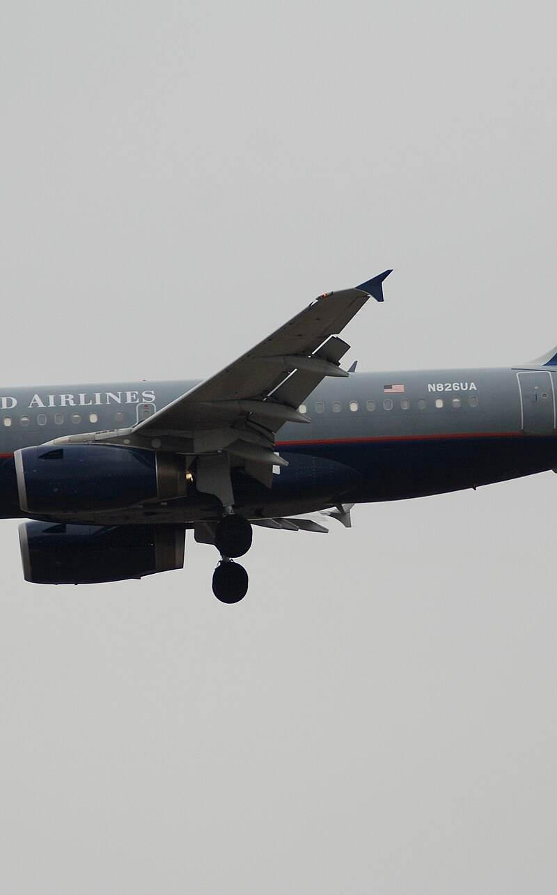 N826UA - Airbus