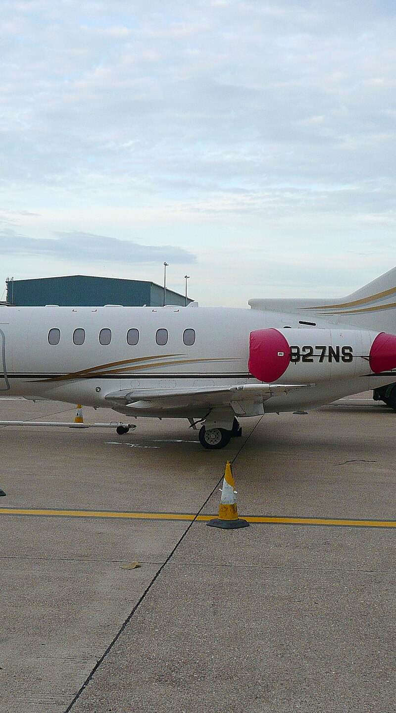 N827NS - Business jet