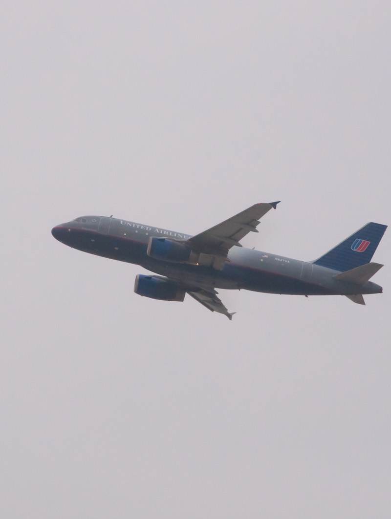 N827UA - Airbus