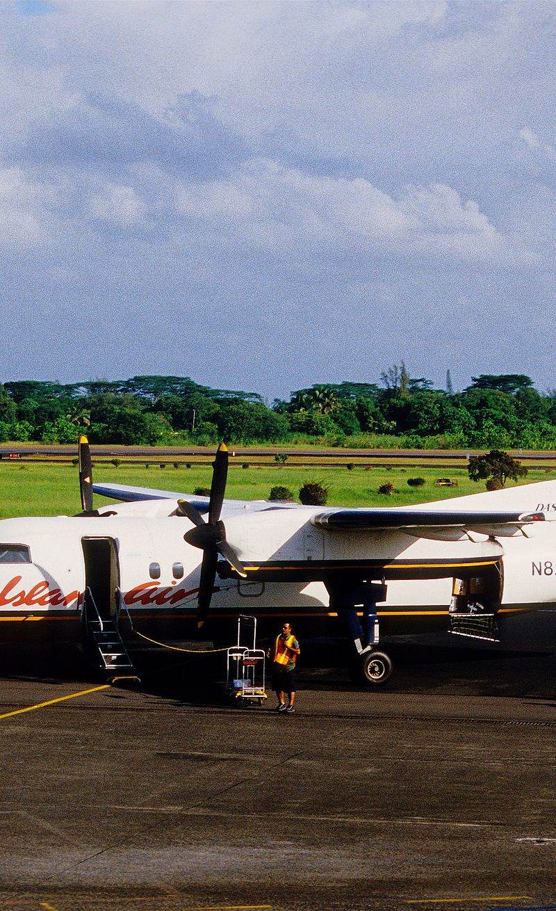 N829EX - De Havilland