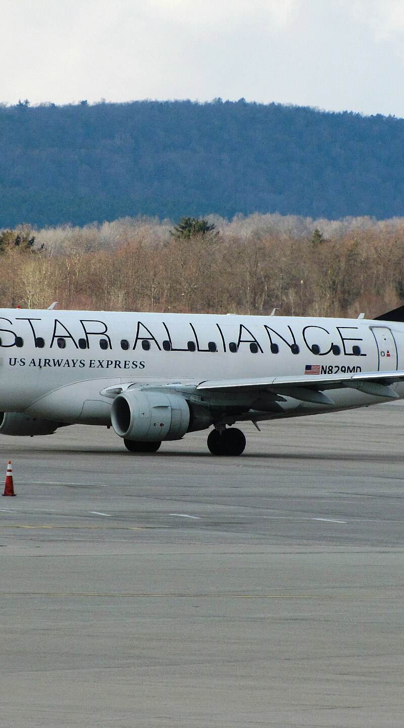 N829MD - Twin-engine aircraft