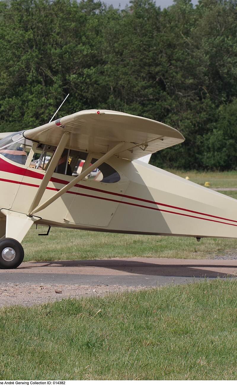 N831A - Piper