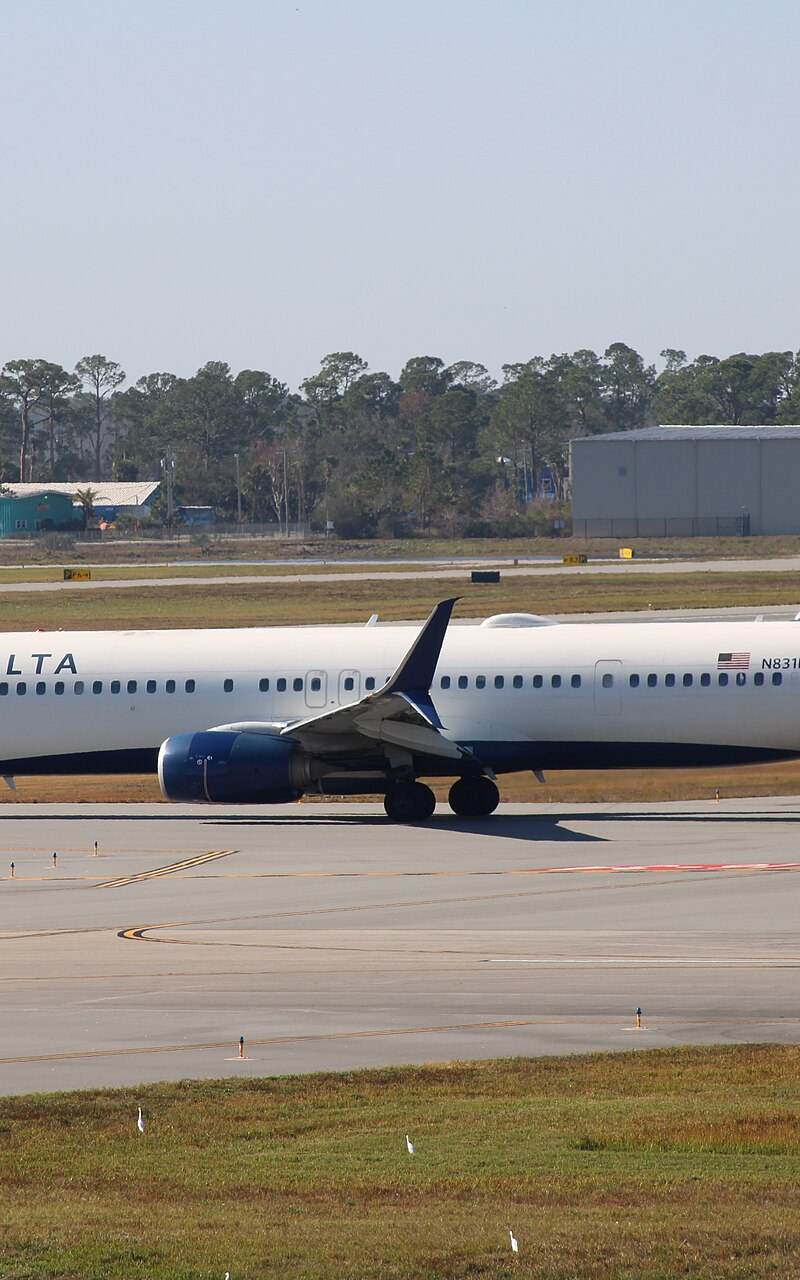 N831DN - Boeing