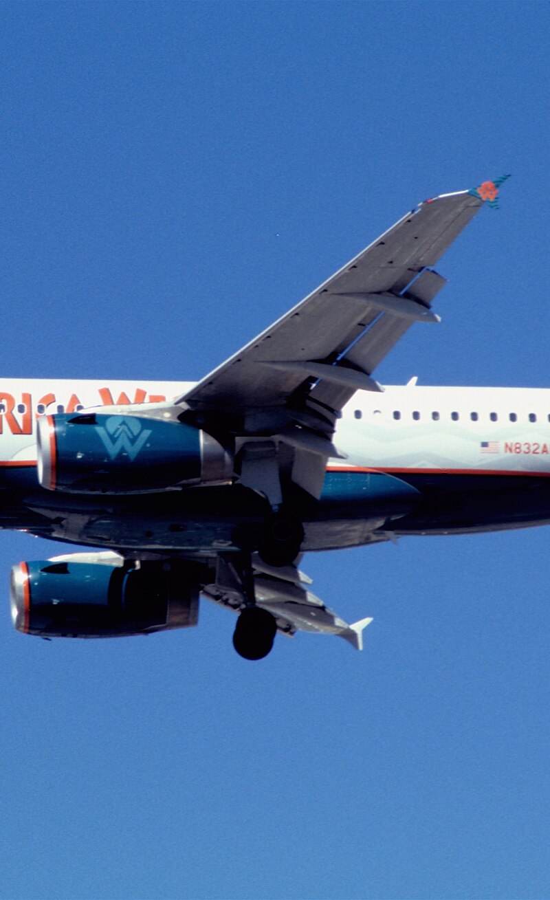 N832AW - Airbus