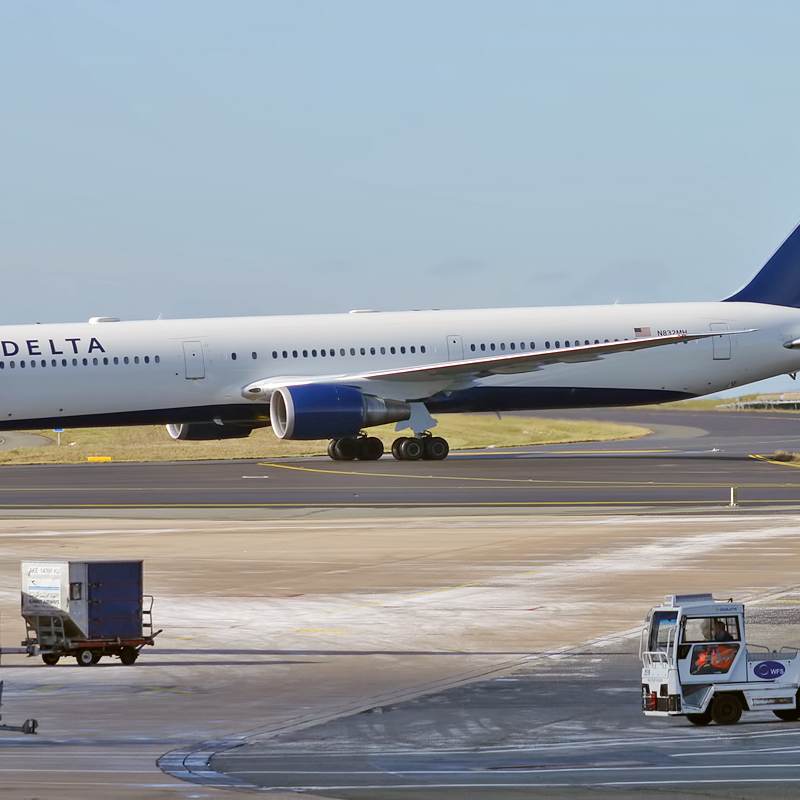N832MH - Boeing