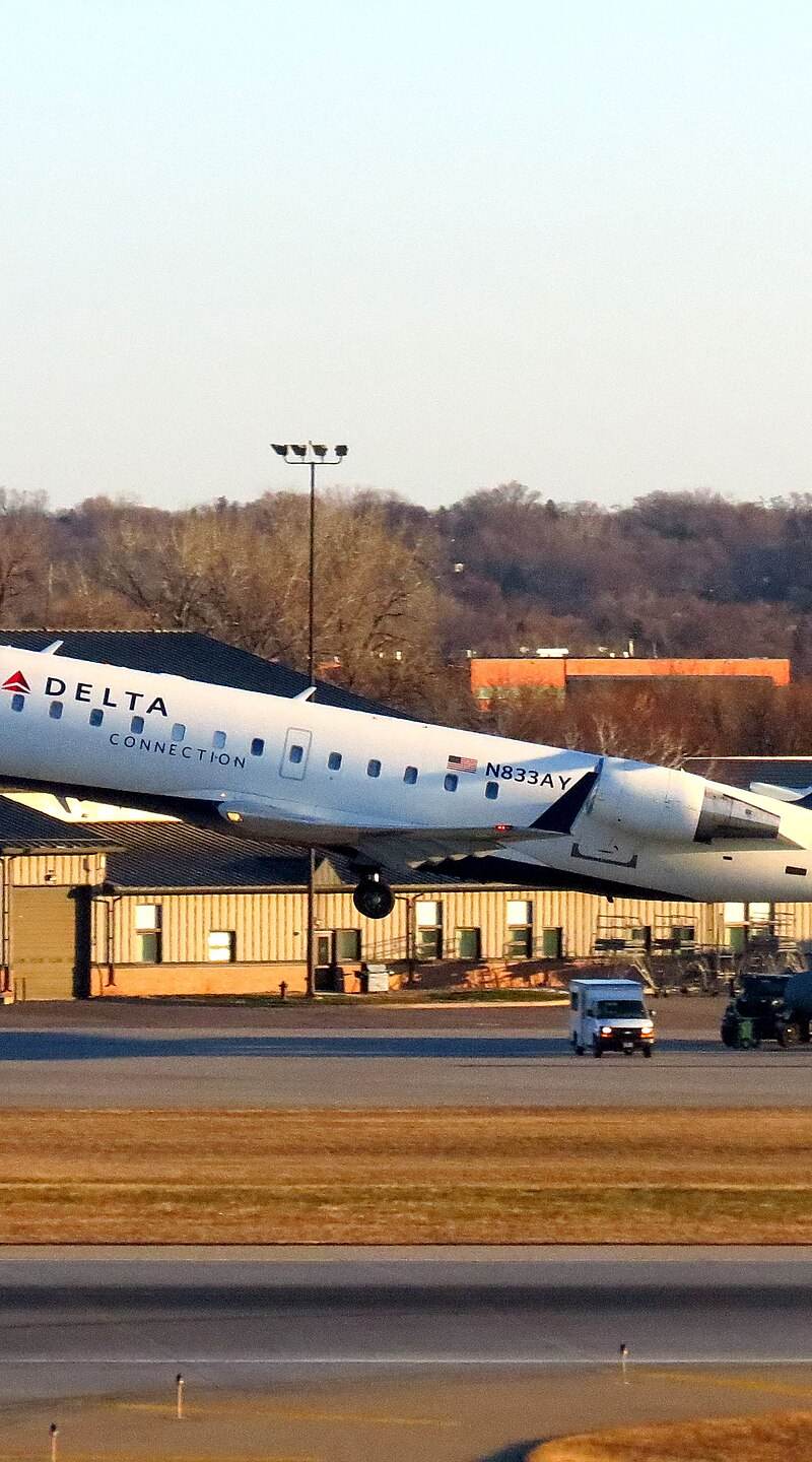 N833AY - Aircraft