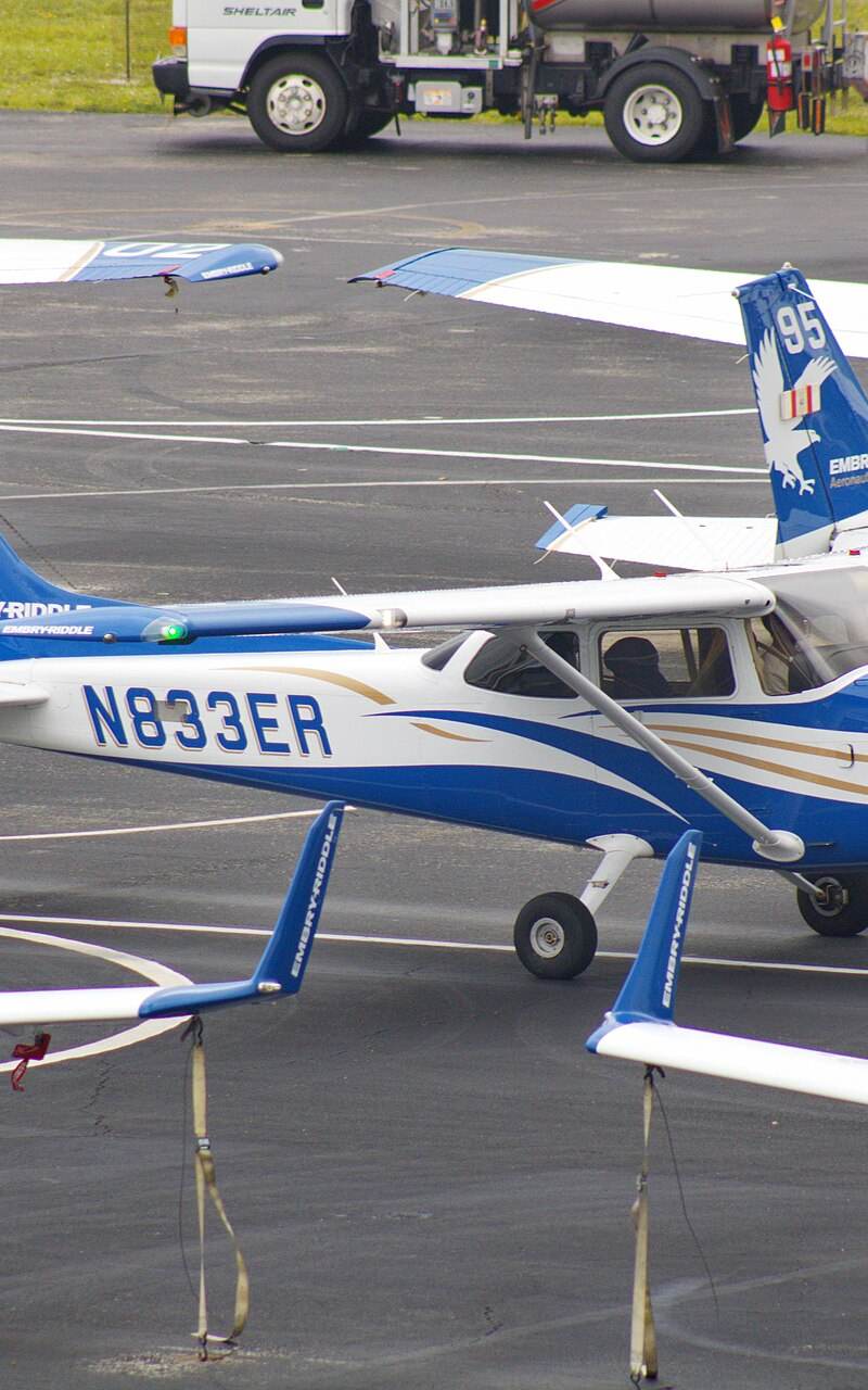 N833ER - Cessna