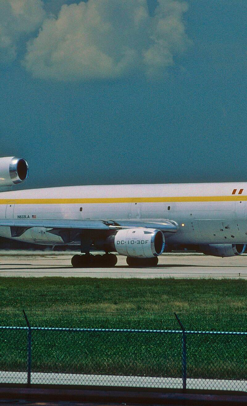 N833LA - Aircraft