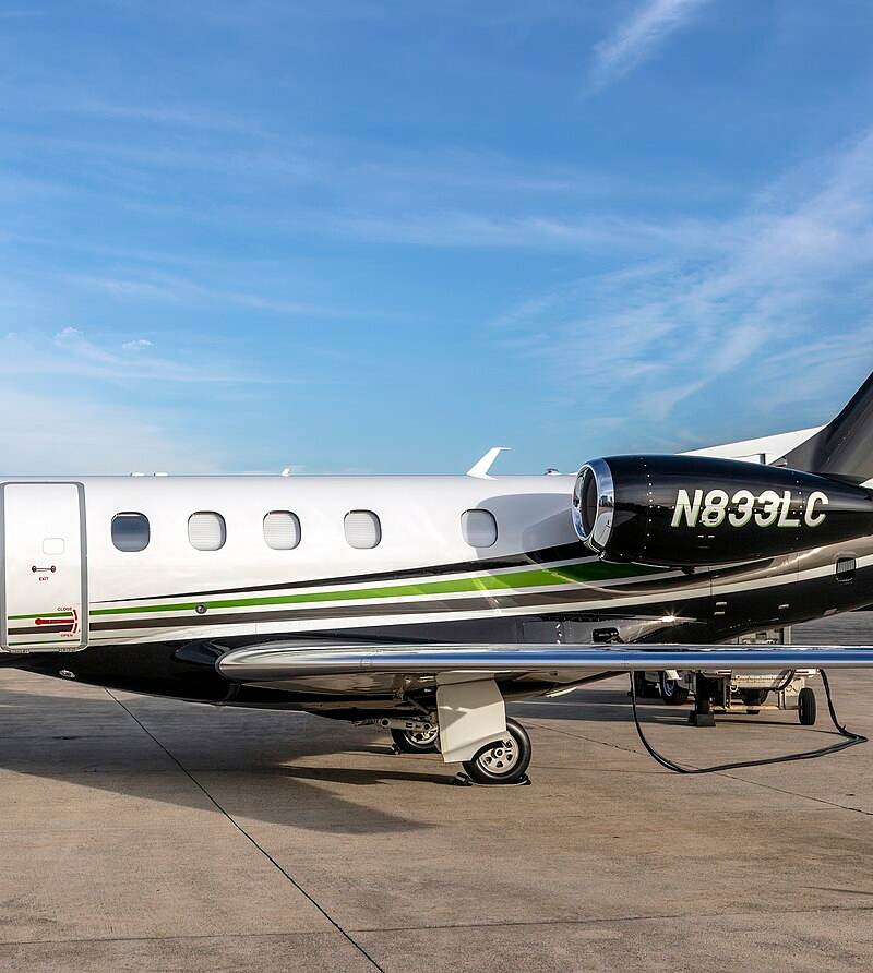 N833LC - Embraer